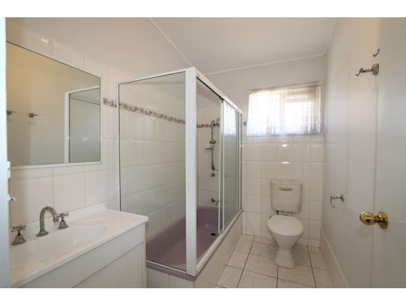 41 Elm Avenue, Woodridge QLD 4114
