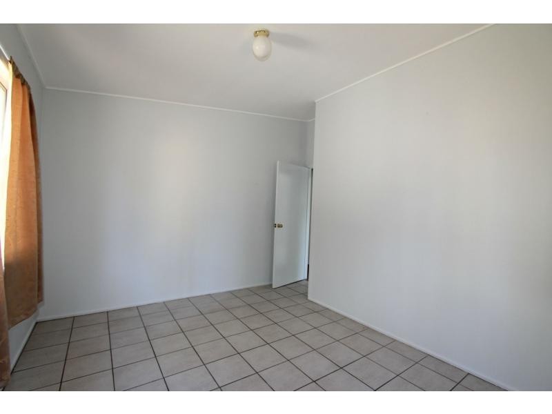 41 Elm Avenue, Woodridge QLD 4114