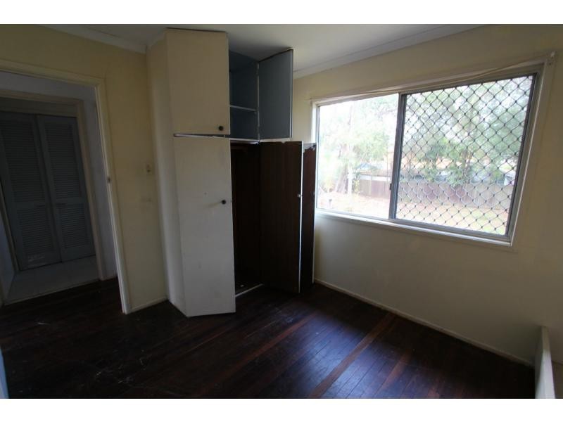 19 Moore Street, Logan Central QLD 4114