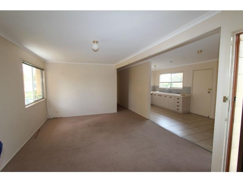 34 Southgate Drive, Woodridge QLD 4114