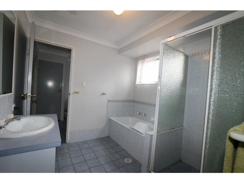 14 Hinchcliffe Street, Tanah Merah QLD 4128