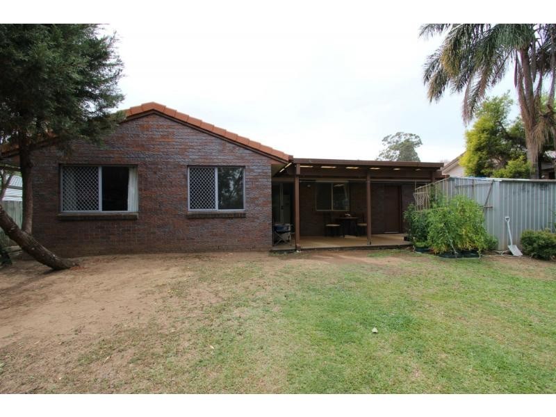 14 Hinchcliffe Street, Tanah Merah QLD 4128