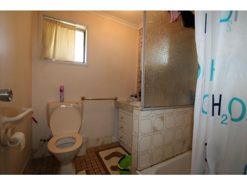 8/31 North Road, Woodridge QLD 4114