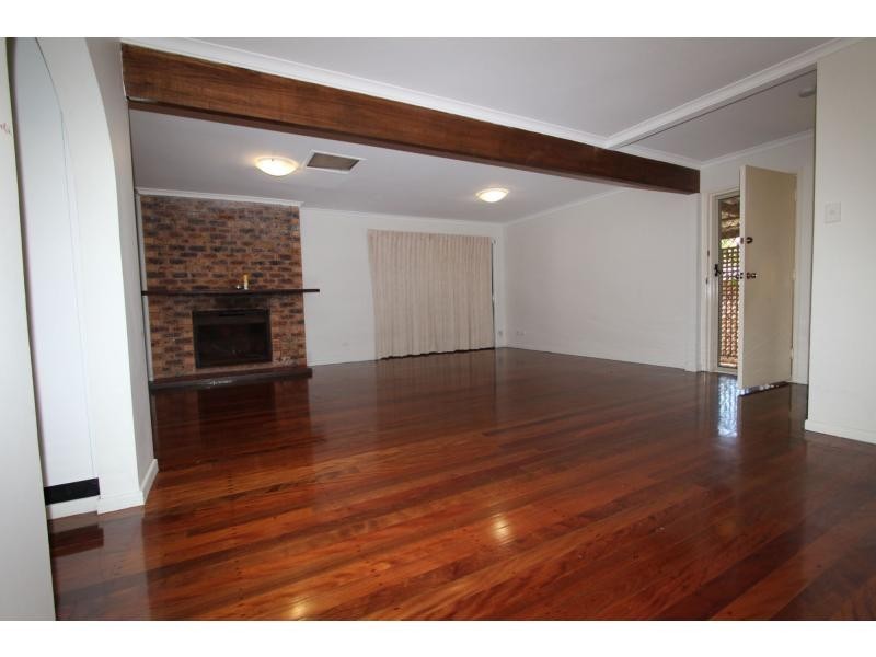 6 Forest Street, Daisy Hill QLD 4127