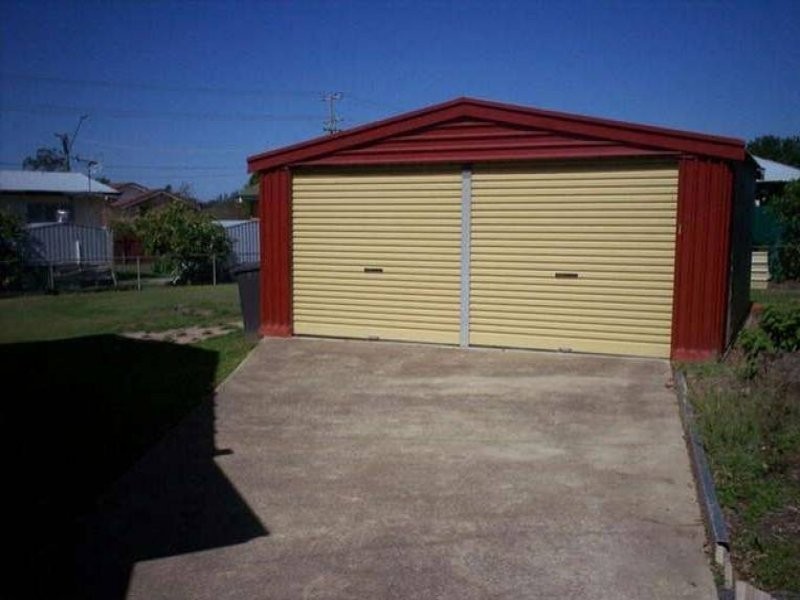 8 Dawson Street, Woodridge QLD 4114