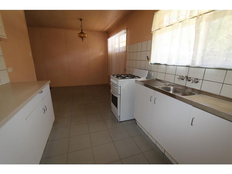 11 Opal Street, Slacks Creek QLD 4127