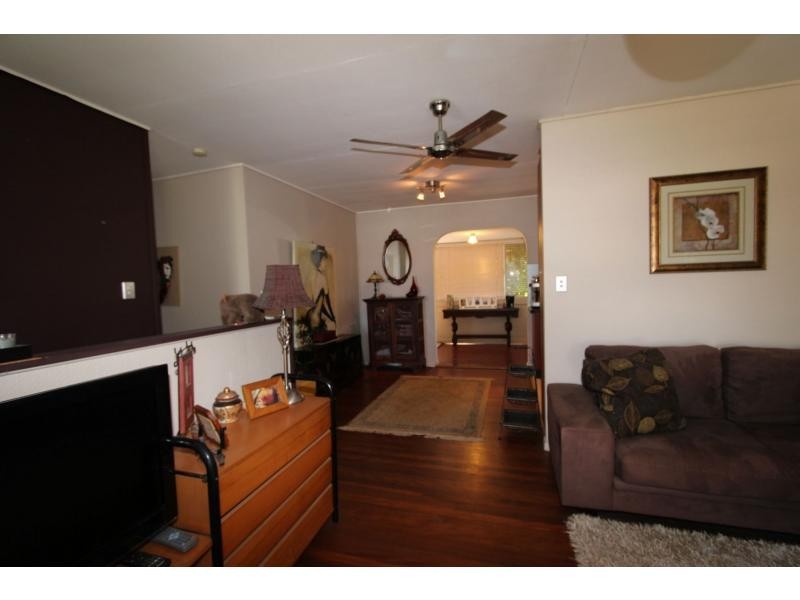 17 Attunga Street, Kingston QLD 4114