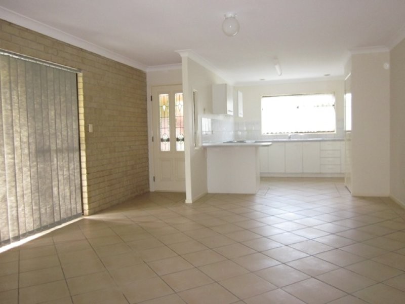 17 McKinley Street, Eagleby QLD 4207