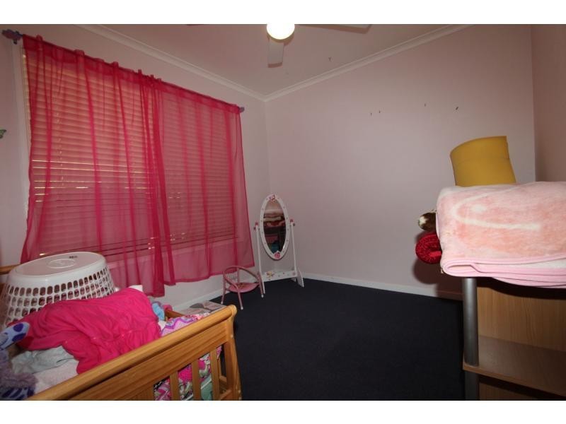 1 Norfolk Street, Hillcrest QLD 4118
