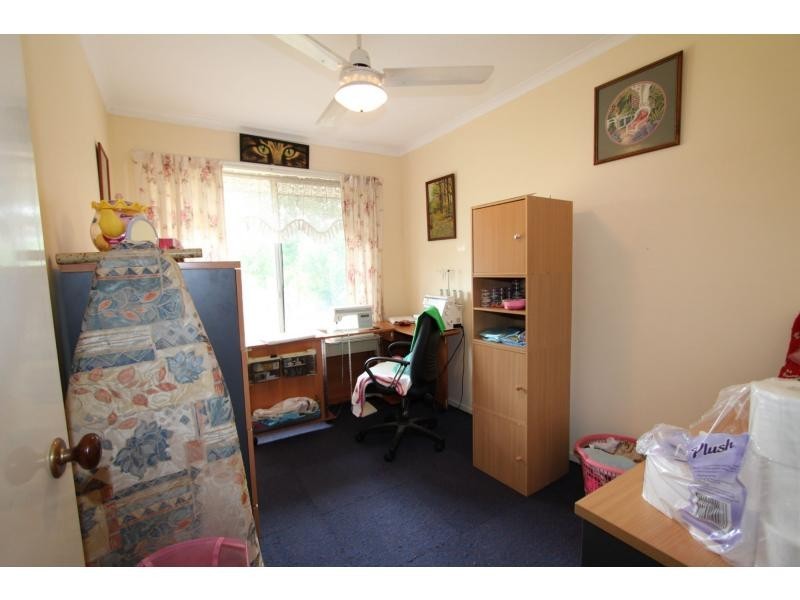 1 Norfolk Street, Hillcrest QLD 4118
