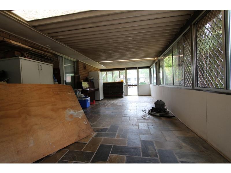1 Norfolk Street, Hillcrest QLD 4118