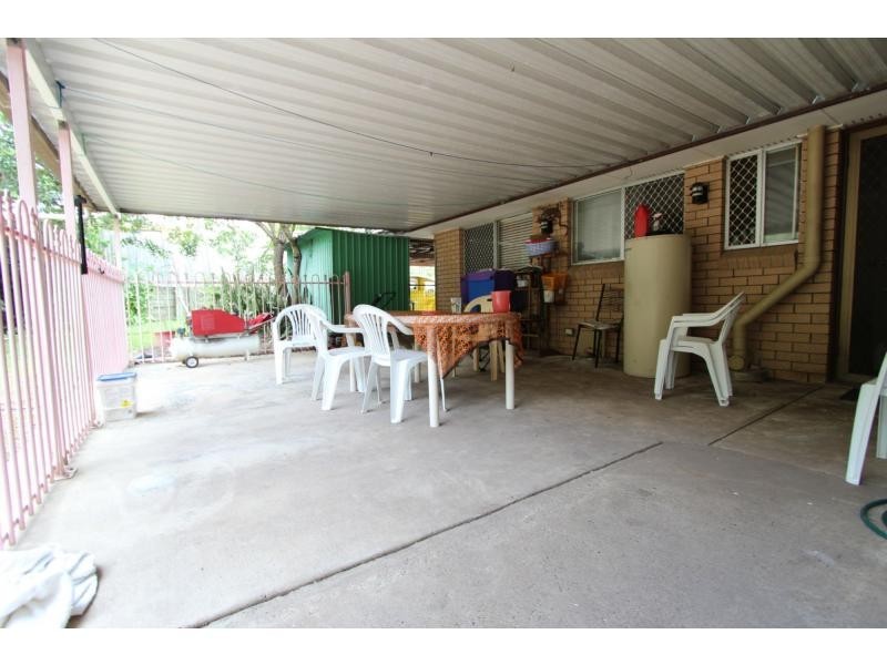1 Norfolk Street, Hillcrest QLD 4118