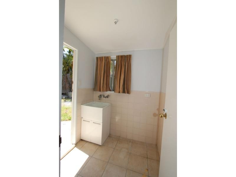 41 Elm Avenue, Woodridge QLD 4114