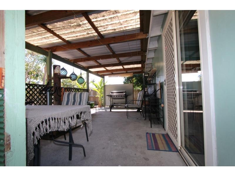 6 Bruce Road, Woodridge QLD 4114