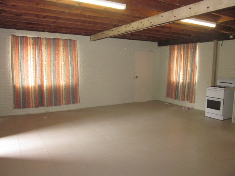 31 Mikaga Court, Woodridge QLD 4114