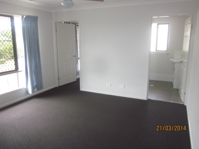2/3A Linda Street, Kingston QLD 4114