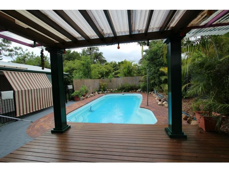 6 Woonga Street, Woodridge QLD 4114