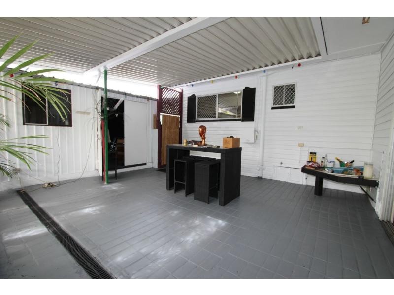 6 Woonga Street, Woodridge QLD 4114