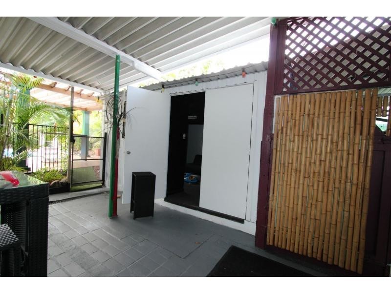 6 Woonga Street, Woodridge QLD 4114