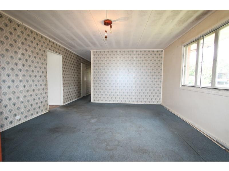 75 Ellen Street, Logan Central QLD 4114