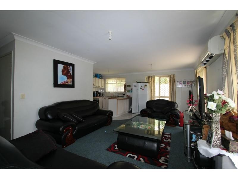 2 Coventry Court, Slacks Creek QLD 4127