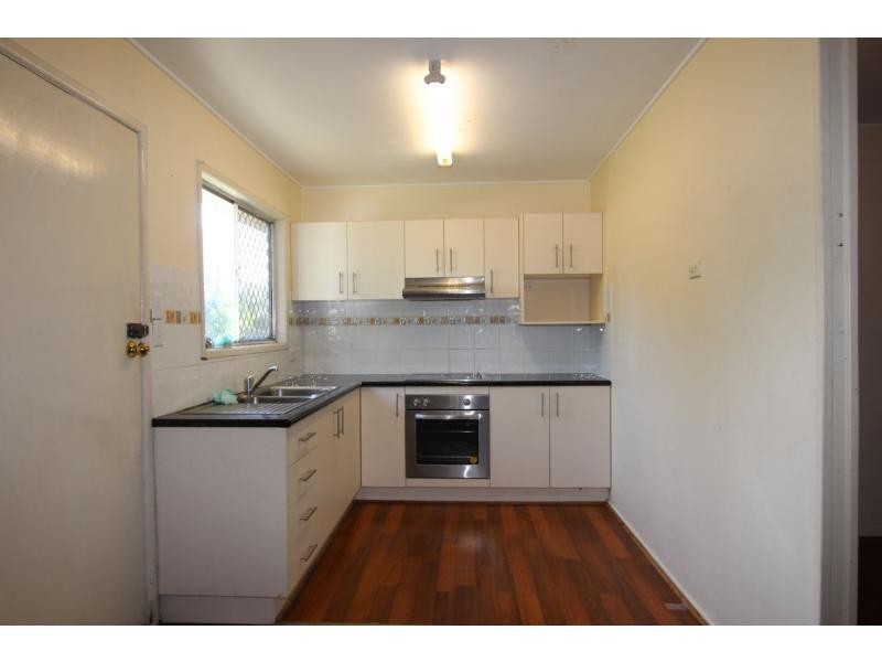 147 Jacaranda Avenue, Kingston QLD 4114