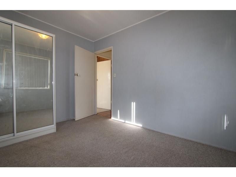 147 Jacaranda Avenue, Kingston QLD 4114