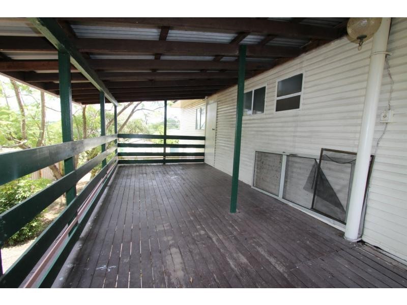 35 Camelia Avenue, Logan Central QLD 4114