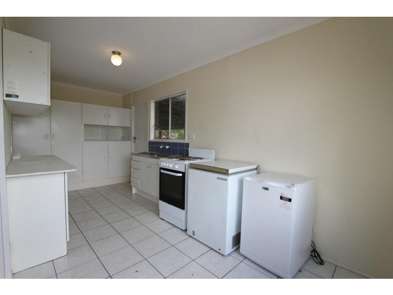 35 Camelia Avenue, Logan Central QLD 4114
