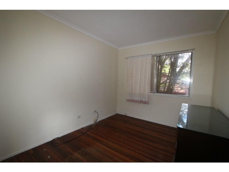 35 Camelia Avenue, Logan Central QLD 4114