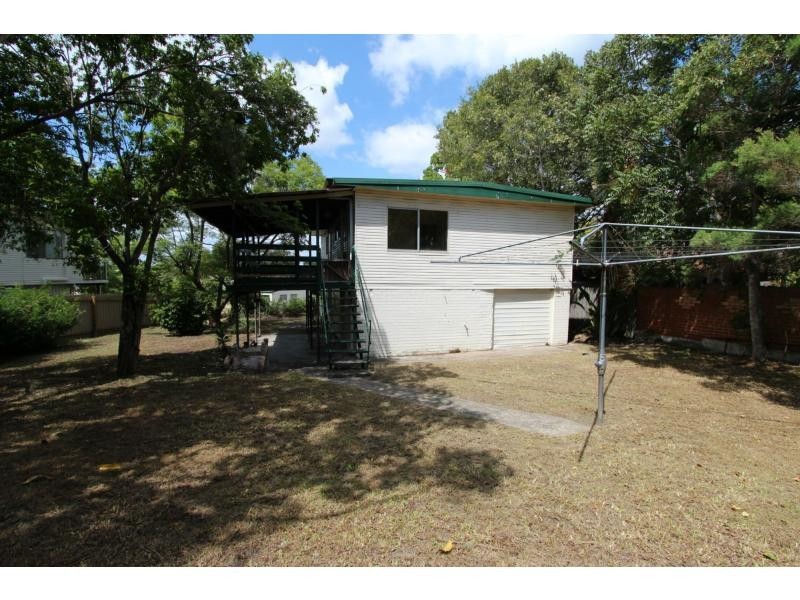 35 Camelia Avenue, Logan Central QLD 4114