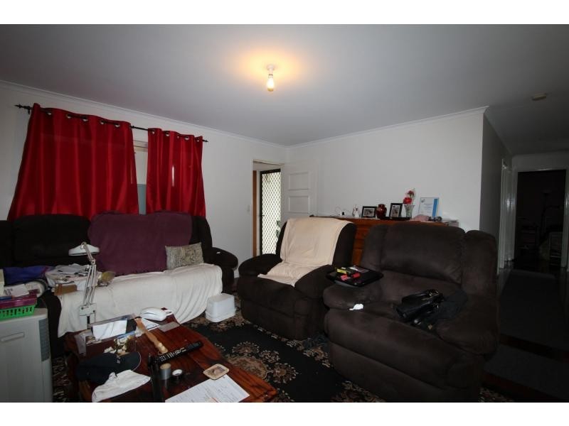 37 Ashvale Street, Kingston QLD 4114