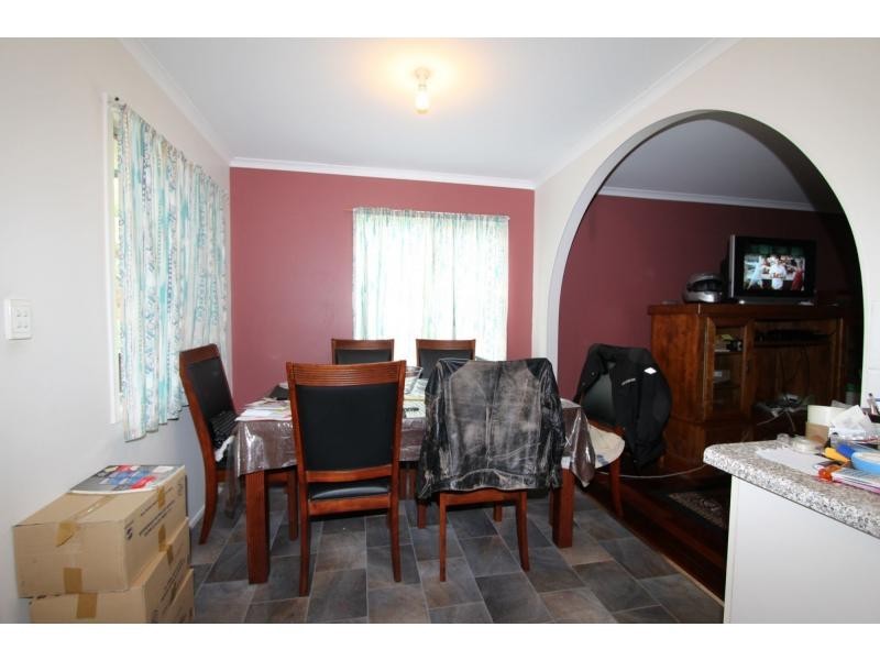 37 Ashvale Street, Kingston QLD 4114