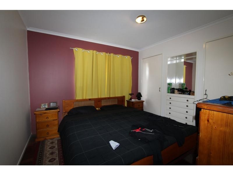 37 Ashvale Street, Kingston QLD 4114