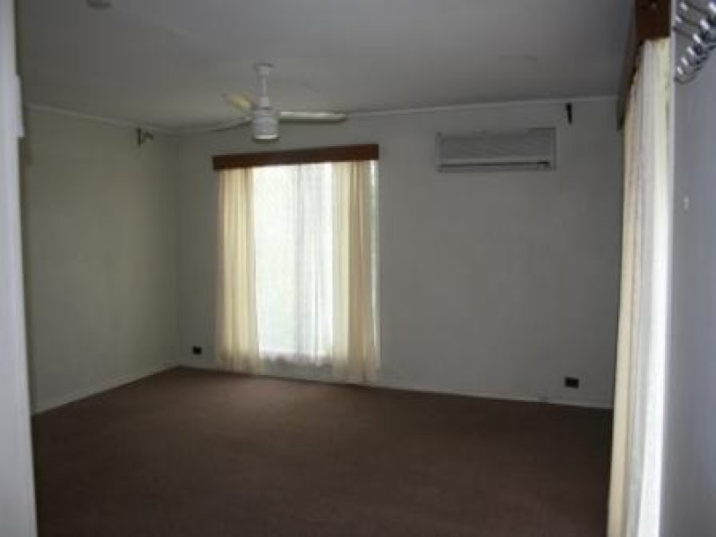 77 Ellen Street, Logan Central QLD 4114