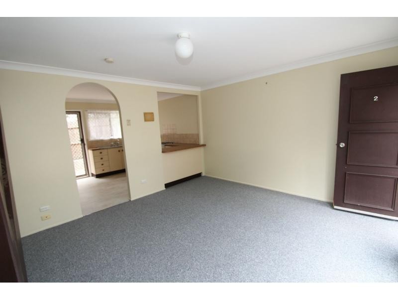 2/50 Blackwood Road, Woodridge QLD 4114