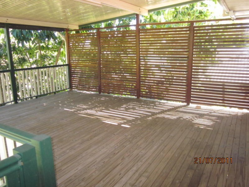 12 Bradley Street, Springwood QLD 4127
