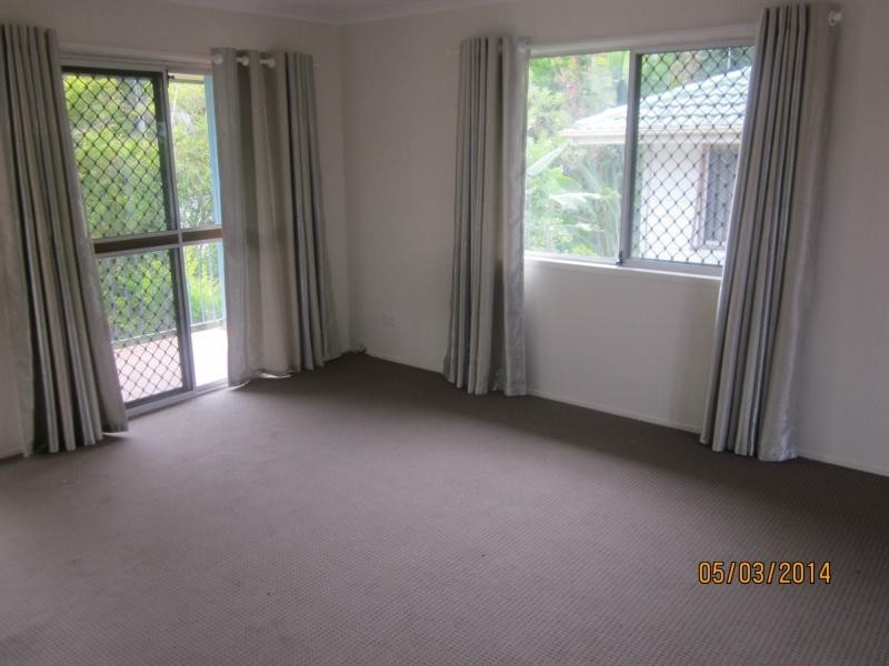 76 Smith Road, Woodridge QLD 4114