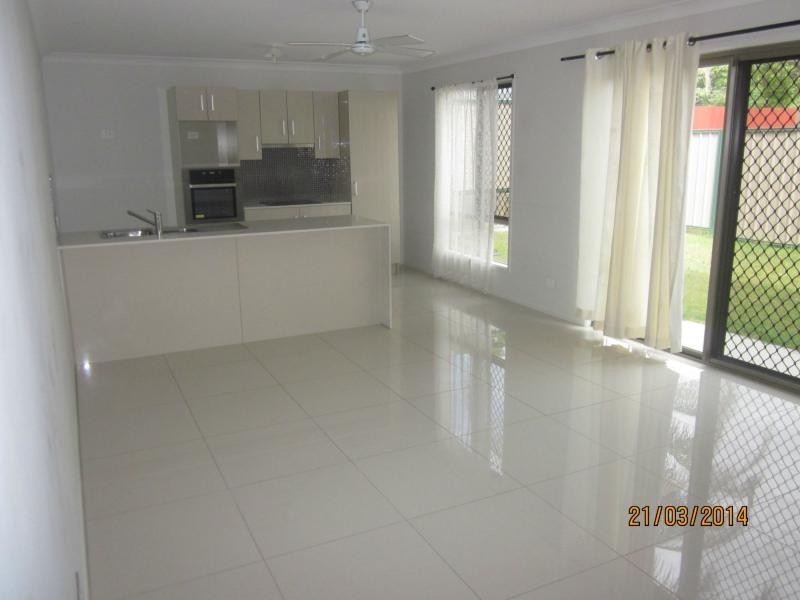 1/3A Linda Street, Kingston QLD 4114