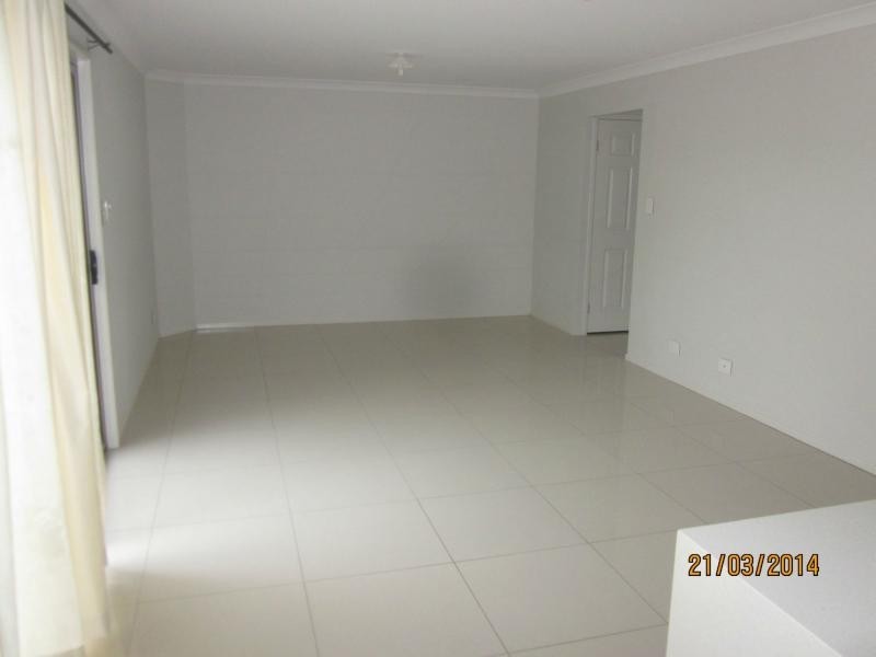 1/3A Linda Street, Kingston QLD 4114
