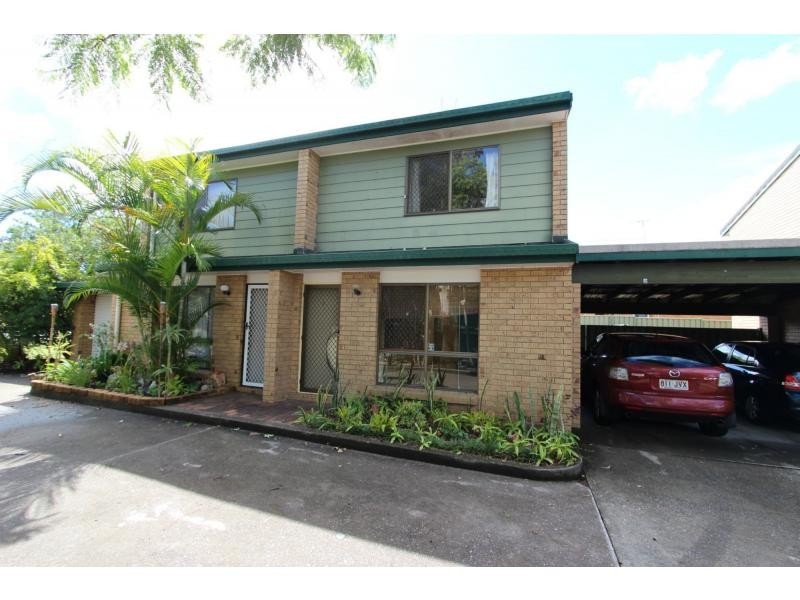 2/28 Garfield Road, Logan Central QLD 4114
