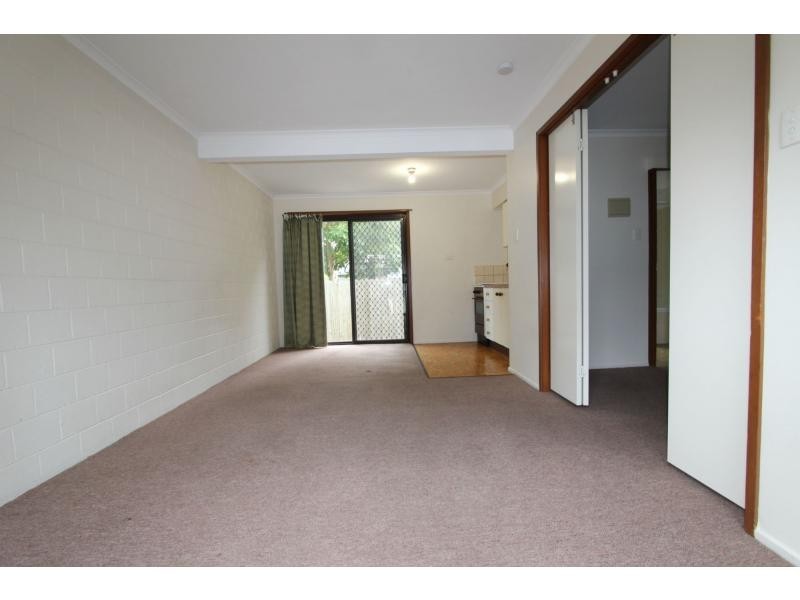 9/41 Defiance Road, Woodridge QLD 4114