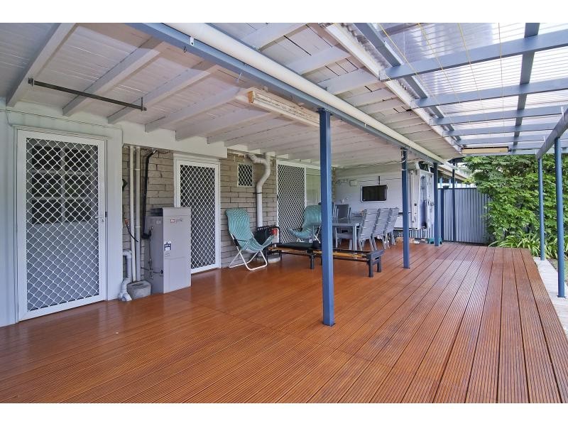 1 Sandra Street, Kingston QLD 4114