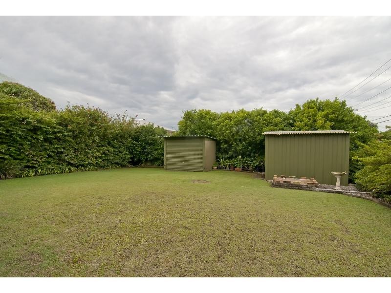 1 Sandra Street, Kingston QLD 4114