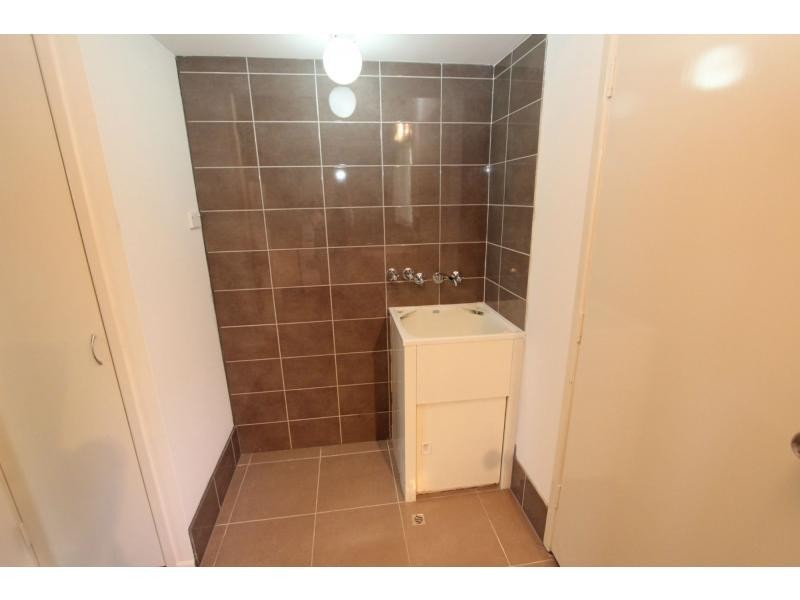 10/38 Charles Avenue, Logan Central QLD 4114