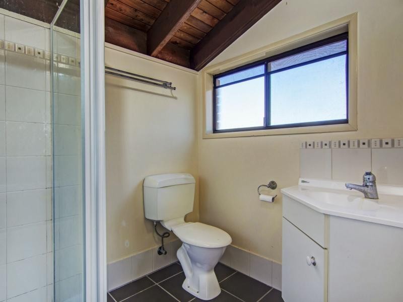 44 Jilbard Drive, Springwood QLD 4127