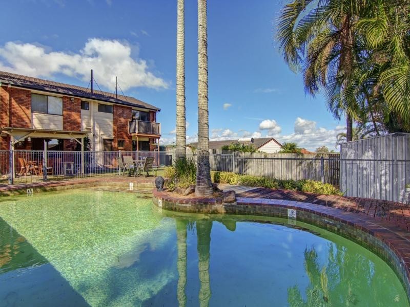 44 Jilbard Drive, Springwood QLD 4127