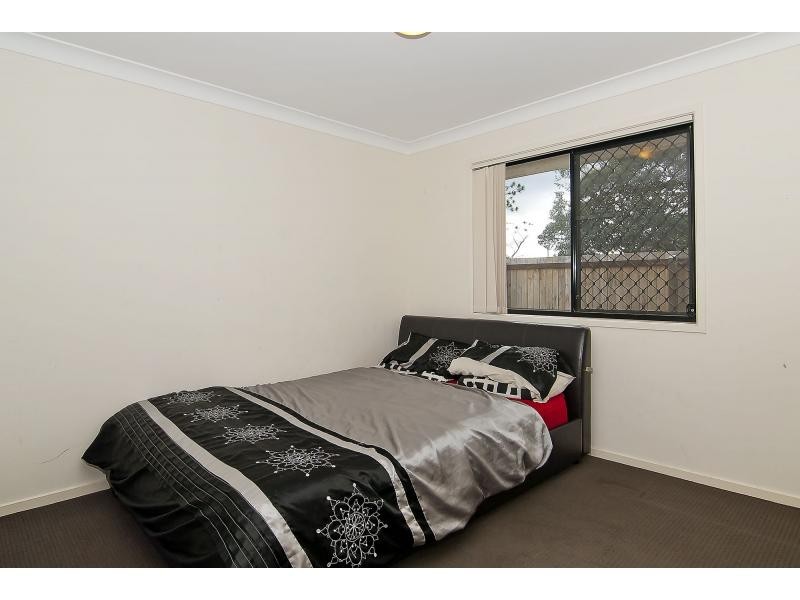 28B Pinelands Street, Loganlea QLD 4131