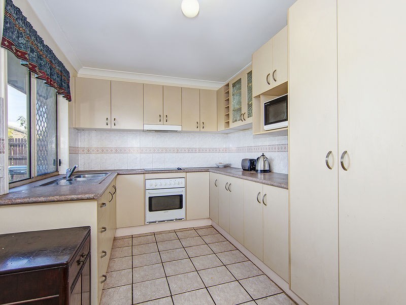 28 Wallace Street, Crestmead QLD 4132