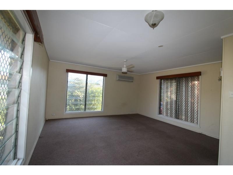 77 Ellen Street, Logan Central QLD 4114